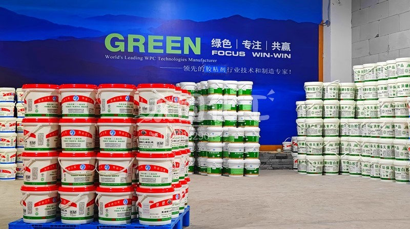 白乳胶多久能干？老张说：粘纸箱、拼实木、做修补，快干标准大不同！